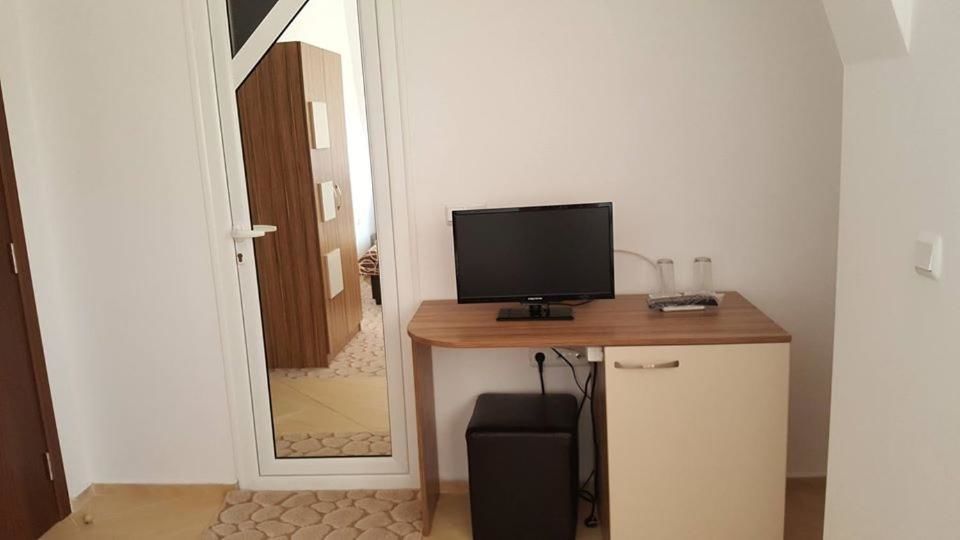 Гостевой дом Guest House Neptun Свети-Влас