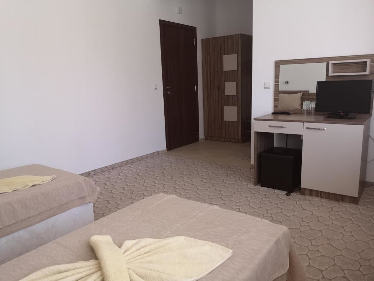 Гостевой дом Guest House Neptun Свети-Влас-9